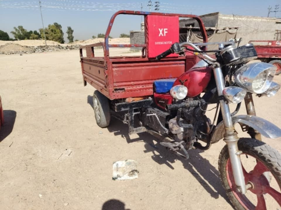 ستوته للبيع موديل 17 أوراق استنساخ محرك نضيف كهربائيات شغاله مكان نجف عمود 504 السعر 700 وبيها مجال ***********

