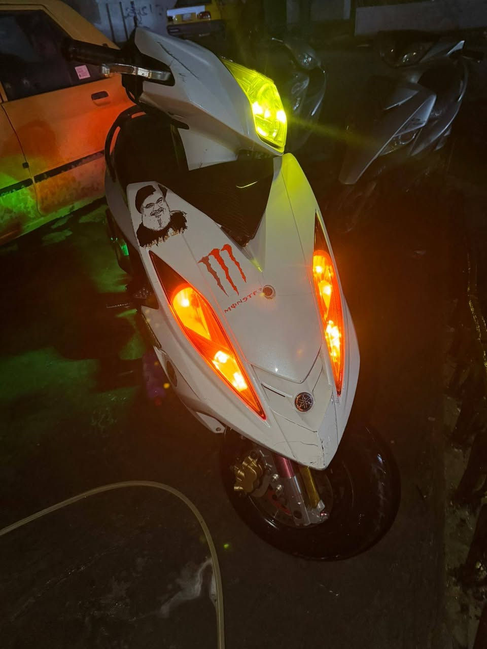 السلام عليكم دراجة GTR دراجه مزوده كله تزويد بلادي من رمبه ختم واحد كامله داخل املح كلث قطع كاربون صالنصه وصدر رقم ويل امامي كله من ربه بلادي بيه اي نقص مابيه خير من الله تعال كلوب وشوف السعر: 800وبيه مجال العنوان المشتل
رقم الهاتف:***********
