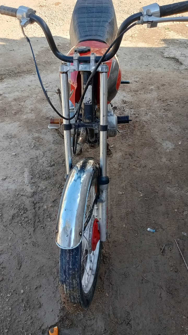 السلام عليكم درجة للبيع نامه4 نمره السعر 250 وبيه مجال المكان ديالى الخاص الاتصال على رقم ***********
