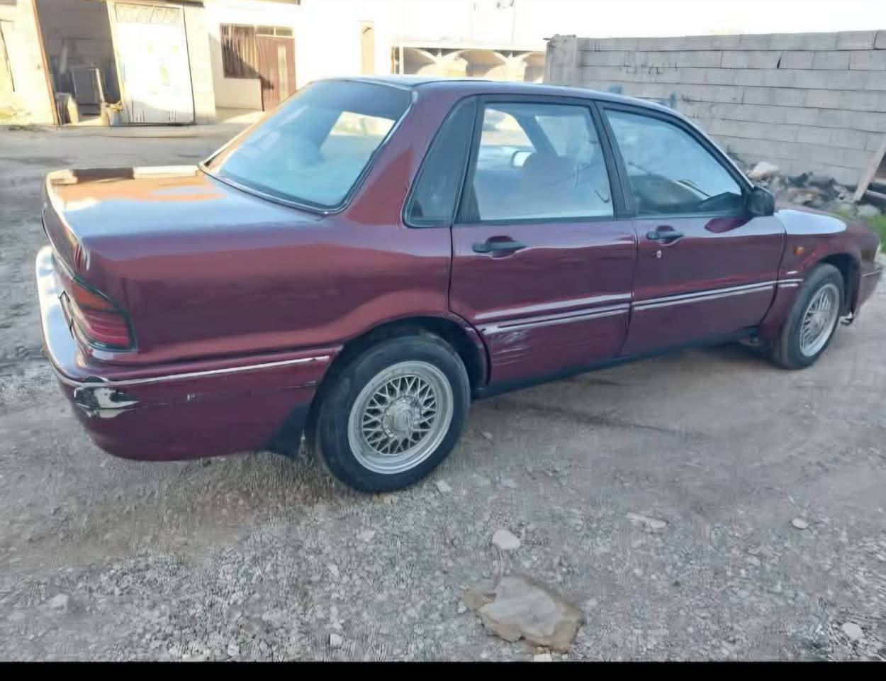 سيارة كلاد موديل ١٩٩١رقم اربيل سنوية منتهي ٢٠٢٠ محرك ٦٣ مرغوب كير اتوماتيك كيرمحرك لوك بس محرك بي بخار الباقي سيارة كول شرط سيارة بدون ضرب فقط سبوغ عام للجمالي ابد مابي ضرب عل بيلاد باقي دواخل لوك كهربيات كيجات تتفية فول شغال صدرامامي خلفي توبة سيارة مابي مصرف ابد بطارية جديد ٤طايرات جديد سيارة حيل ناعم نشط شرط سعر٣٧ بي مجال خابر تدلل اخوان انا مكلف بل نشر خابر عل رقم رجاء *********** كركوك, العراق
