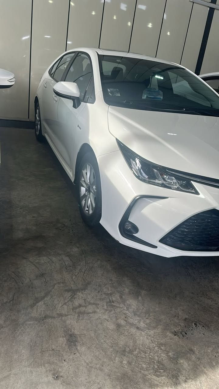 سلام عليكم للبيع كورلا هايبرد 2025
رقم بغداد انكليزي تحويل مباشر
ماشيه: KM 6 الف
مواصفات:
بصمة 
الاضائة الامامية LED ولد نهاري وكشافات ضباب
نظام طوارئ مانع انزلاق نظام GBS
فتحه سقف  
اشاير بالمري
رادارات تحديد مسار 
تنبيهة ورجوع عند الخروج عن الطريق
رادار تحديد سرعة الشارع 
رادار امامي مثبت سرعة وقوف ذاتي 
مستشعر اصطدام 
عدادات دجتال
مقاعد جلد
كامره خلفيه دوارة
تحكم التبريد شاشه
شاشة كبيرة 
8 وسائد هوائية 
اوتو هولد
سايد بريك بصمة 
حساس ضغط الاطارات 
جميع نوافذ السيارة اوتو
سياره مكفوله كفاله عامه بدون صبغ بدون بارد بدون فتح اوتبديل
————————————————————————————
موقعنه:بغداد الكرخ معارض البياع 
السعر:160💸💸وبي مجال بسيط👋🏻🤍
لاتصال والاستفسار: ***********   
                                                ☎️☎️         ☎️☎️
