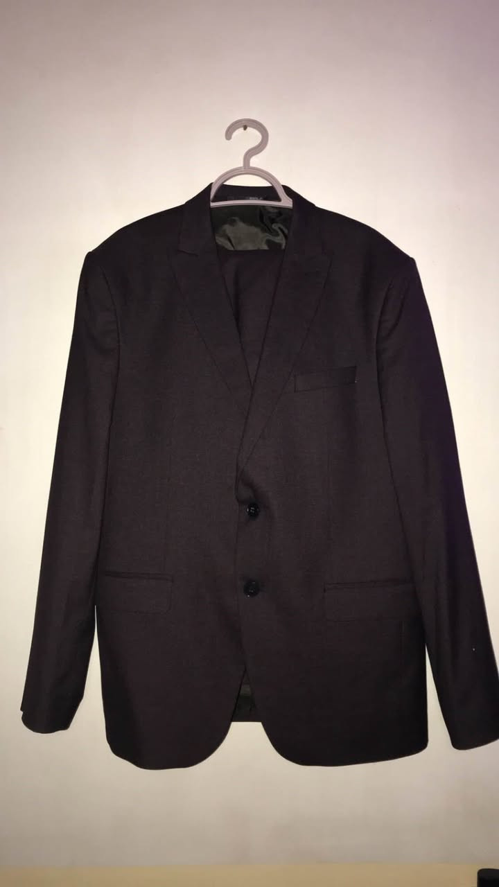 ‎قاتی مارکەی ڕۆمای ئیتاڵی Roma

‎لە ٣ پارچە پێک هاتوە(پانتۆڵ،هێلەک،چاکەت)

‎قوماشێکی سافی کوالێی بەرزی هەیە و لە ناوخۆی ئیتاڵیا کڕاوە

‎سێ گیرفانی هەیە

‎گیرفانێکی دیکەی هەیە لای یەخەکەیدا

‎گرەنتی مانگێکی لەگەڵدایە

‎نرخی (80)هەزارە🔒

‎هەموو قیاسێک بەردەستە

‎گەیاندن هەیە بۆ هەموو شار و شارۆچکەیەک🚚🚘📦
‎گەیاندن بۆ ناو سلێمانی ٣٠٠٠
‎گەیاندن بۆ شارەکانی کوردستان ٤٥٠٠
‎گەیاندن بۆ بەغداد ٦٠٠٠
‎گەیاندن بۆ شارەکانی ئێراق ٨٠٠٠ السليمانية, العراق


**إذا كنت صاحب هذا الإعلان وتريد حذفه لأي سبب، رجاءا أرسل رسالة إلى الدعم الفني**