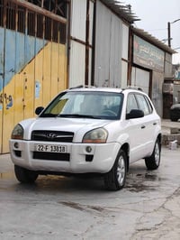 توكسان2010  كفاله عامه السياره جديده بمعنى الكلمه رقم اربيل  ماشيه 122...