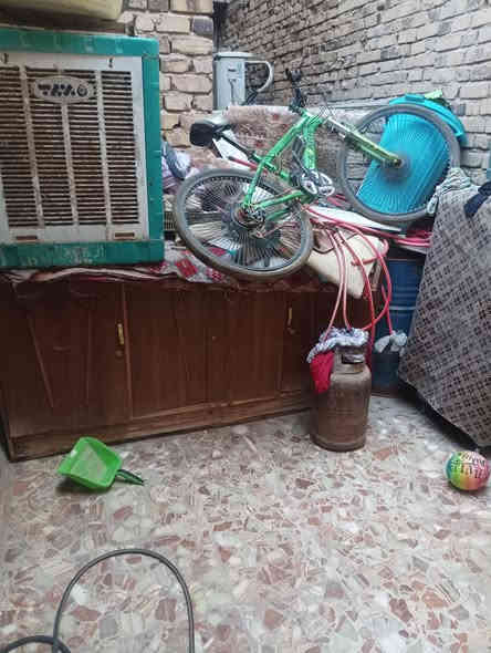 دار للبيع
حي نور الحسين / نادر الثانية 
المساحة 75 متر ربعد 

الطول 10 متر 
العرض 7 ونص متر

عرض الشارع 6 متر
للاستفسار الاتصال بالرقم 
***********
