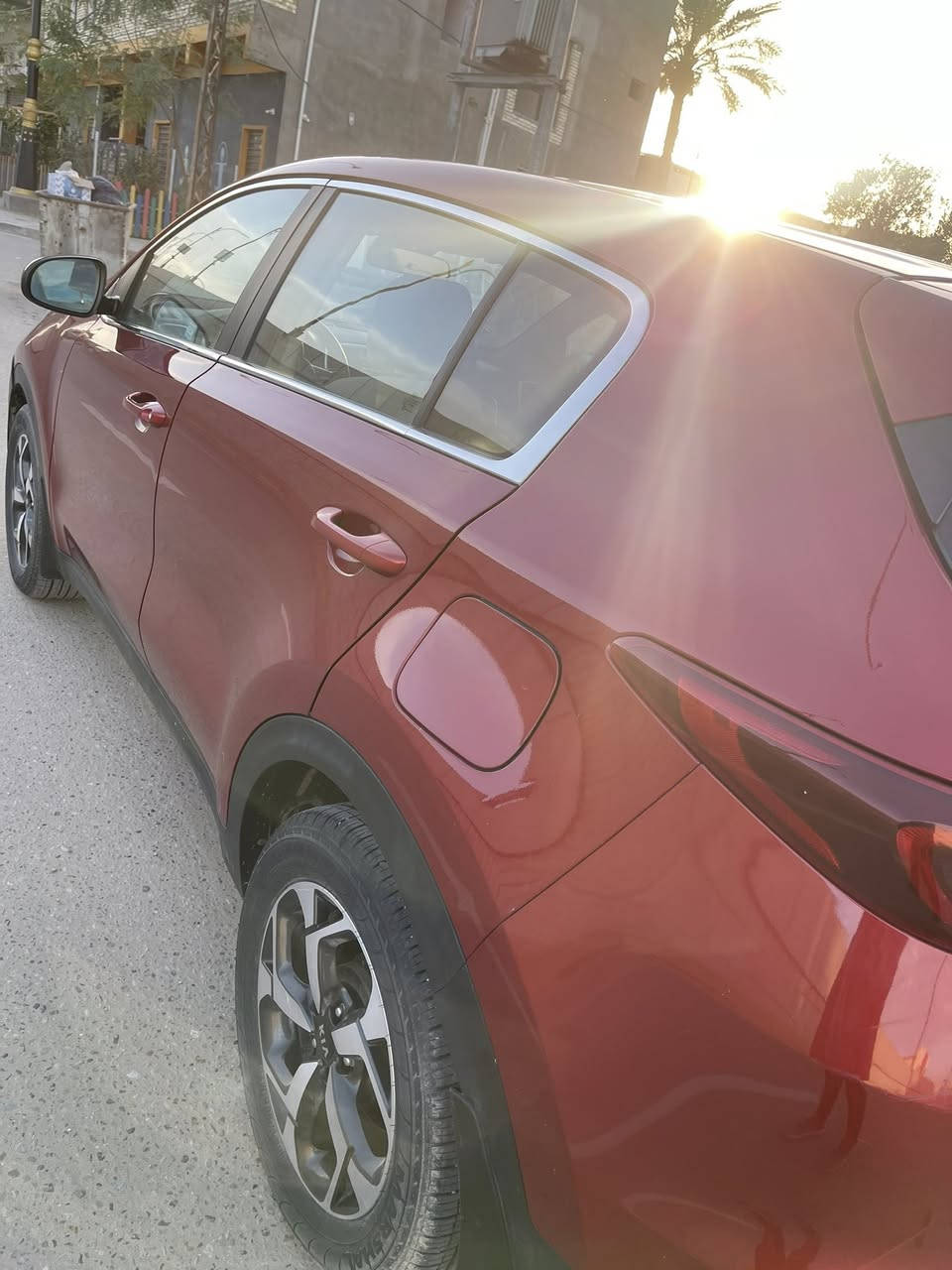 سلام عليكم
سبورتج موديل 2021 ماشية ٩٦ميل رقم بابل
حادثهه دعامية وبيهه بارد بسيط بالجنطة 
 السعر١٦٨ وبيهه مجال
المكان حلة للتواصل /***********
