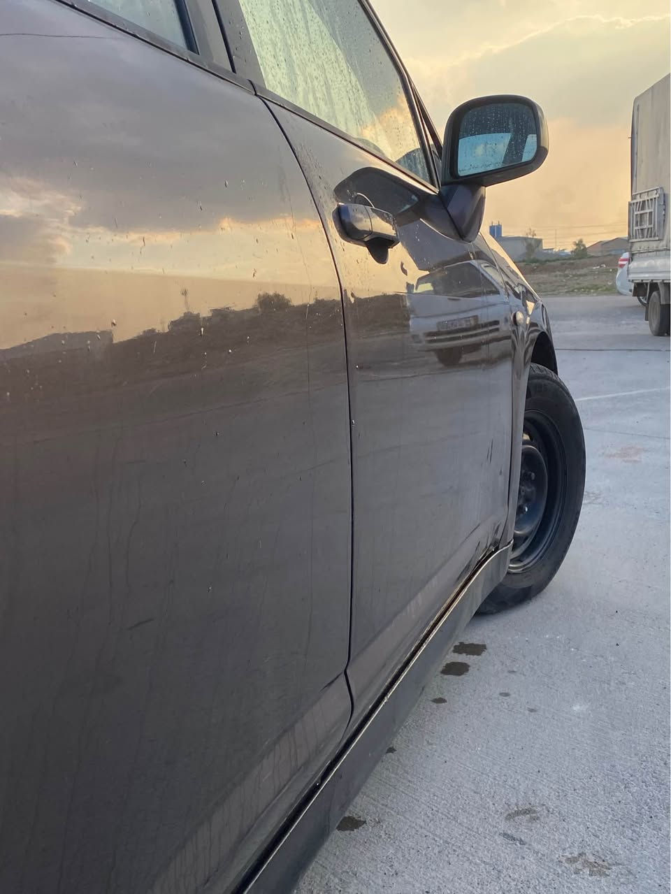 لەسەر ئیزنی ئادمین بەناوی خوا ئەم زروفە نەبێت ئەم سەیارانە هی ئەم سەحرانە نیە نیسان تیدا ٢٠٠٧ لە سەنەوی ٢٠٠٧ جوار جام کارەبا تەبریت سارد و گەرم شاشە ئایپاد کامیرە ناو زەرد کوشنو بەردەرگای زۆر زۆر خاوینە بیلادیەکەی سەیارەکە پاکە بی مەسروفە مەکینە ١٥ بەنزین کەم ئەخوا کارەبایات مەزبوت سەنەوی و هەزەو دارو بەردی نویە سەیارەکە بی تەقەو رەقەیە گیر مەکینە بی حەیبە سێ پارجەی بۆیاخە جەمپیکی پشتو پیش زۆر زۆر خەفیف شایەنی باس نیە سەقفی تۆزیک کالبونەوەی هەیە ماباقی بەشەرت سەیارەکە هی ژیر دەستی خۆمان بوە بە شەرتی بەناو کردنو خرامە سحرشی ٧٦ مەحمەلەیەکی برایەنە رەقەم *********** موشتەرینی سەرمان مەیشینە أربيل, العراق
