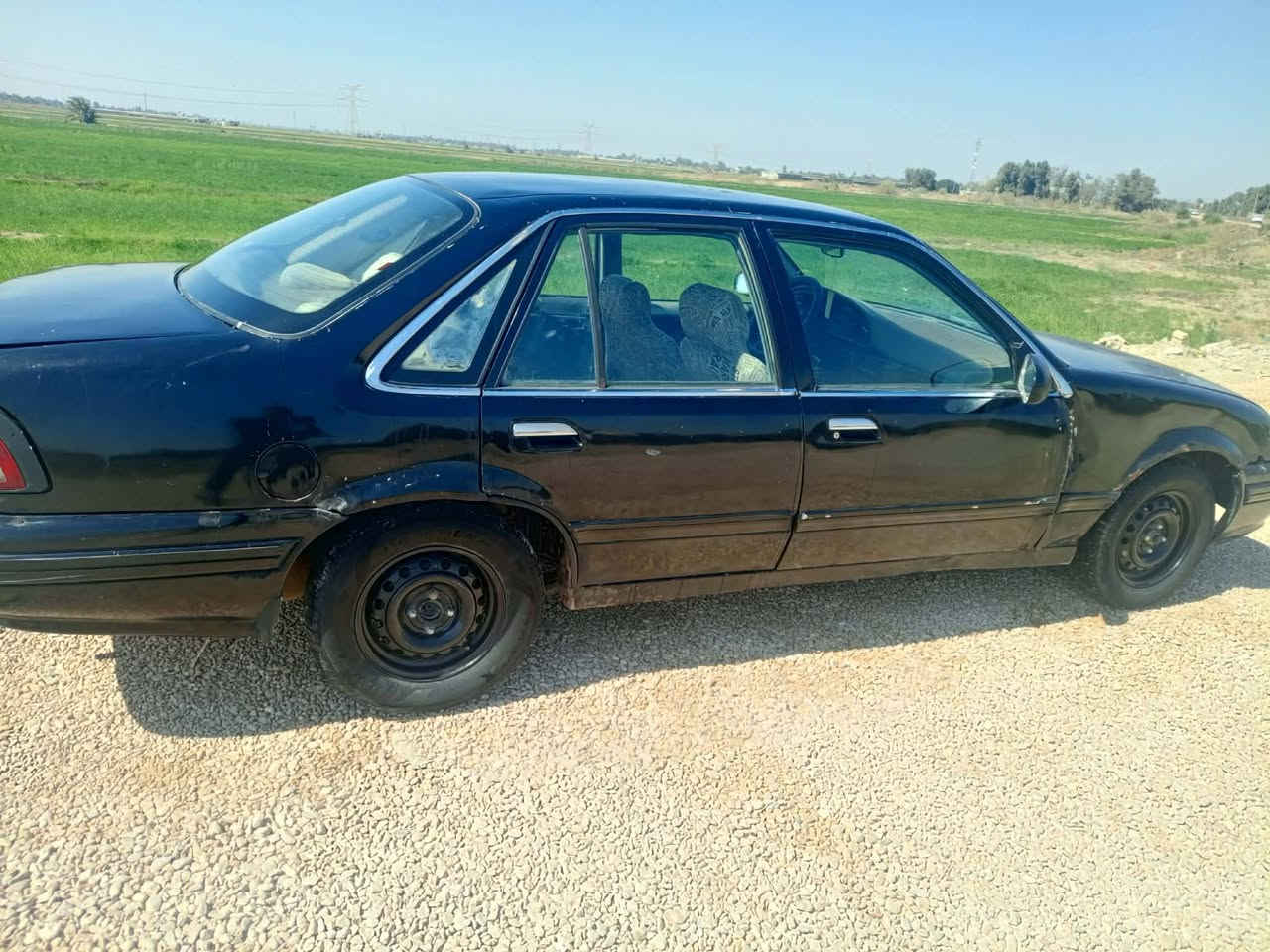 سلام عليكم سيارة جاهزه كشر حلو و صافي مرتب مكينه و گير نظيفات تخم تاير و حداديه كلش نظيفات 
مكانه دوانيه مهناويه.( السعر 10 وبيه مجال) رقمي ***********
