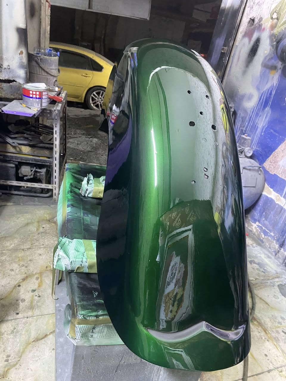 السلام عليكم صبغ جميع انواع الدراجات الناريه.   العنوان الشيخ عمر شارع مرقد سيد ابراهيم 
للتواصل على الخاص او الواتساب 
***********
حسن. Cj
