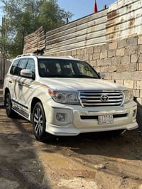 لاندكروز • ٢٠٠٩ • رقم بغداد ١٥