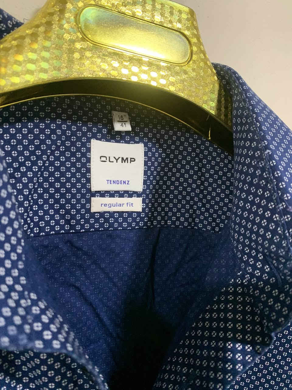 Olymp 🇩🇪 

📌قياس اكس لارج 

بالبسه عنيق قماشه جداً مريح

توصيل متوفر 🇮🇶📍


**إذا كنت صاحب هذا الإعلان وتريد حذفه لأي سبب، رجاءا أرسل رسالة إلى الدعم الفني**