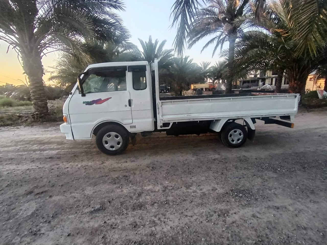 كيا بنكو 96 جديدة وجاهزه بمعنى الكلمة كفاله عامه
السعر 52 بيه مجال الشراي سيارة جديدة بمعنى الكلمة 
كير محرك حداديه مكفولات تخم تاير جديد سيارة جاهزة 
تحويل مباشر بسمي سياره مكاني بابل مشروع المسيب 
*********** الاستفسار 👍
