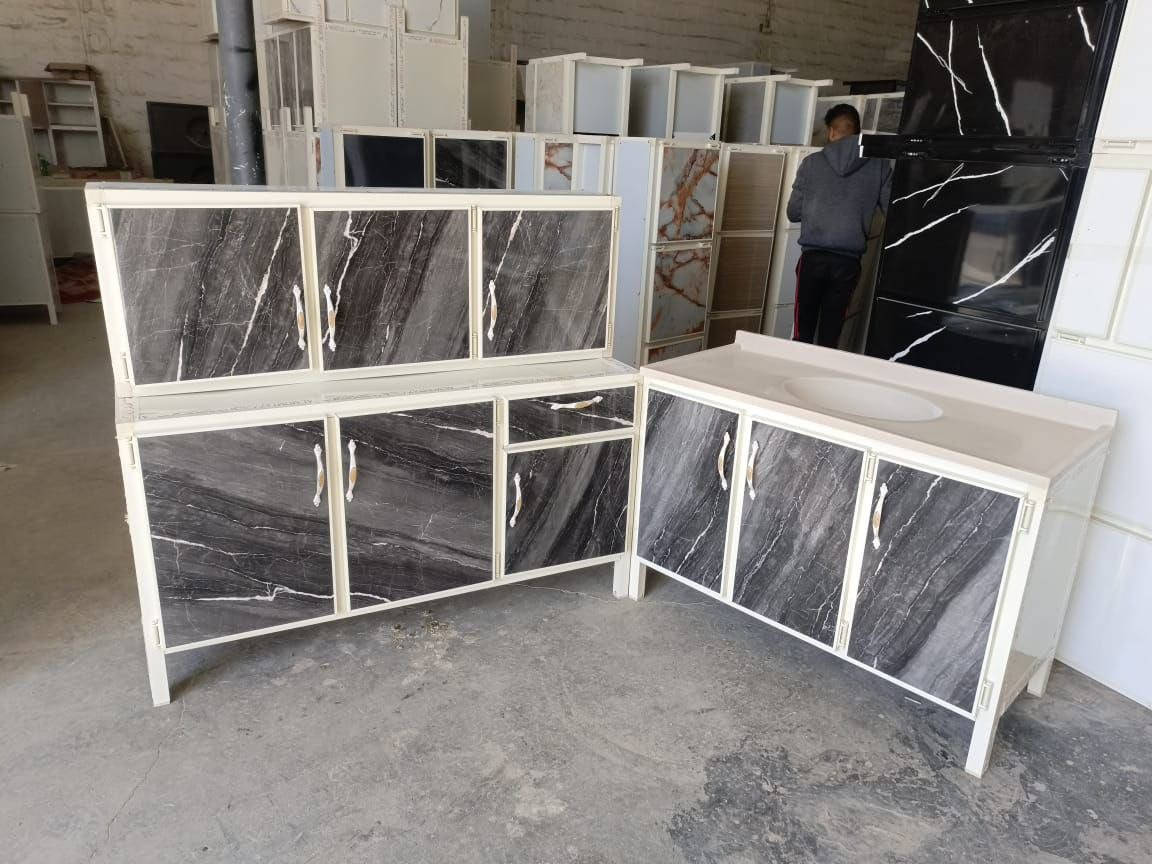 #كاونتر متر اونص مع سنك متر او20 سم
السعر 215 الف #جاهزللحجز
متوفر خدمه توصيل


**إذا كنت صاحب هذا الإعلان وتريد حذفه لأي سبب، رجاءا أرسل رسالة إلى الدعم الفني**