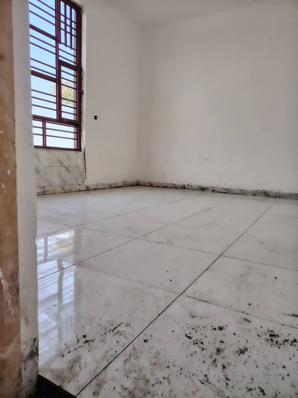 خلفة سيراميك بورسلين شغل درجه اولى
مكاني بابل. ***********
