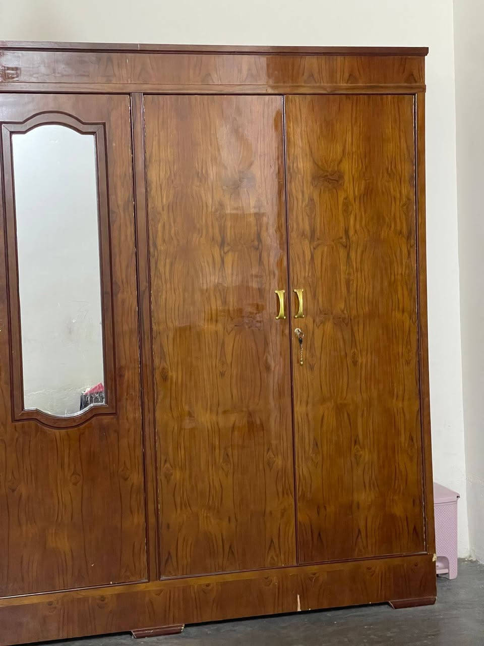 كنتور صاج عراقي جديد صار ٣ اشهر ماخذته كبير اخذته ب١٢٠٠ واريده ٧٠٠ الف مكاني الرمادي للتواصل ***********
