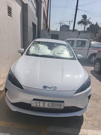 BYD سيل 05  للبيع مكفوله كفاله عامه ماشيه 7 الف   جديده السعر 20 مليون...