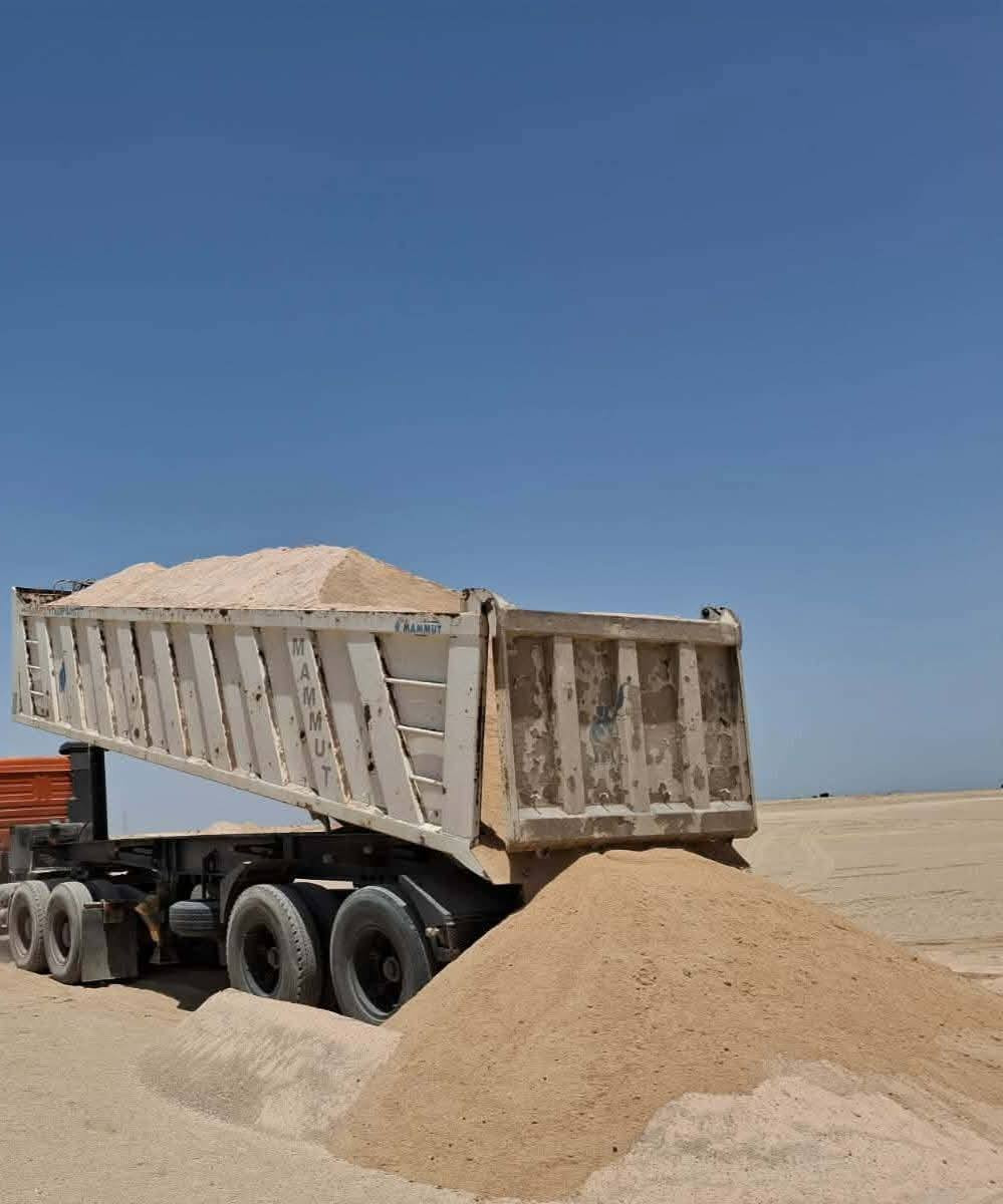 للبيع ماموت إماراتي 2013 جديده مكفوله جاهزه للعمل مكان الناصريه اي استفسار
***********
