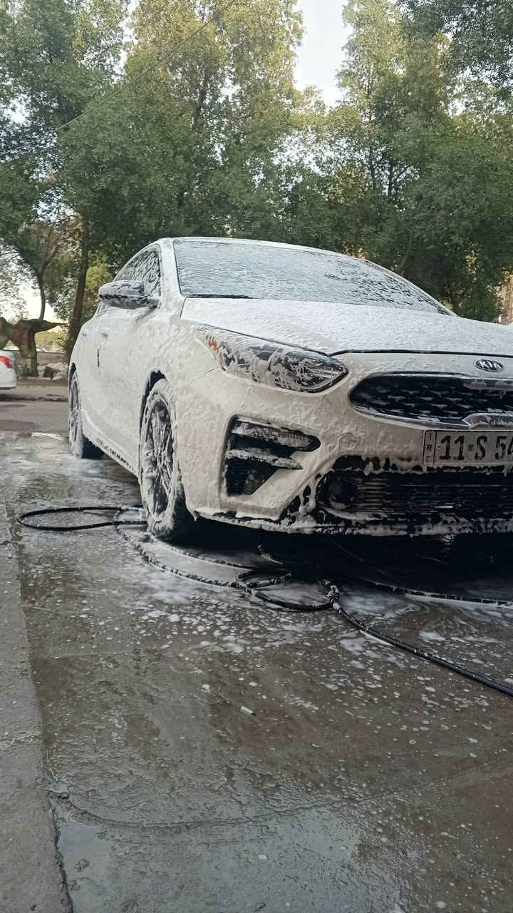 سلام عليكم سياره كيا فورتي موديل 2020 جي تي لايين فول عده الفتحه مكينه 2000 دوش كير مكينه خير من الله صدر امامي خلفي بحاله جيده رقمها بغداد الجديد باسمي تحويل ثاني يوم السياره هذا حادثها بس من أمريكا غير الحادث بامريكا مابيها رجائا شوف الصور مو تكلي شبيها السياره مكانها بغداد الجديده سعر 120 وبيها مجال كلش بصيط رقم ***********
