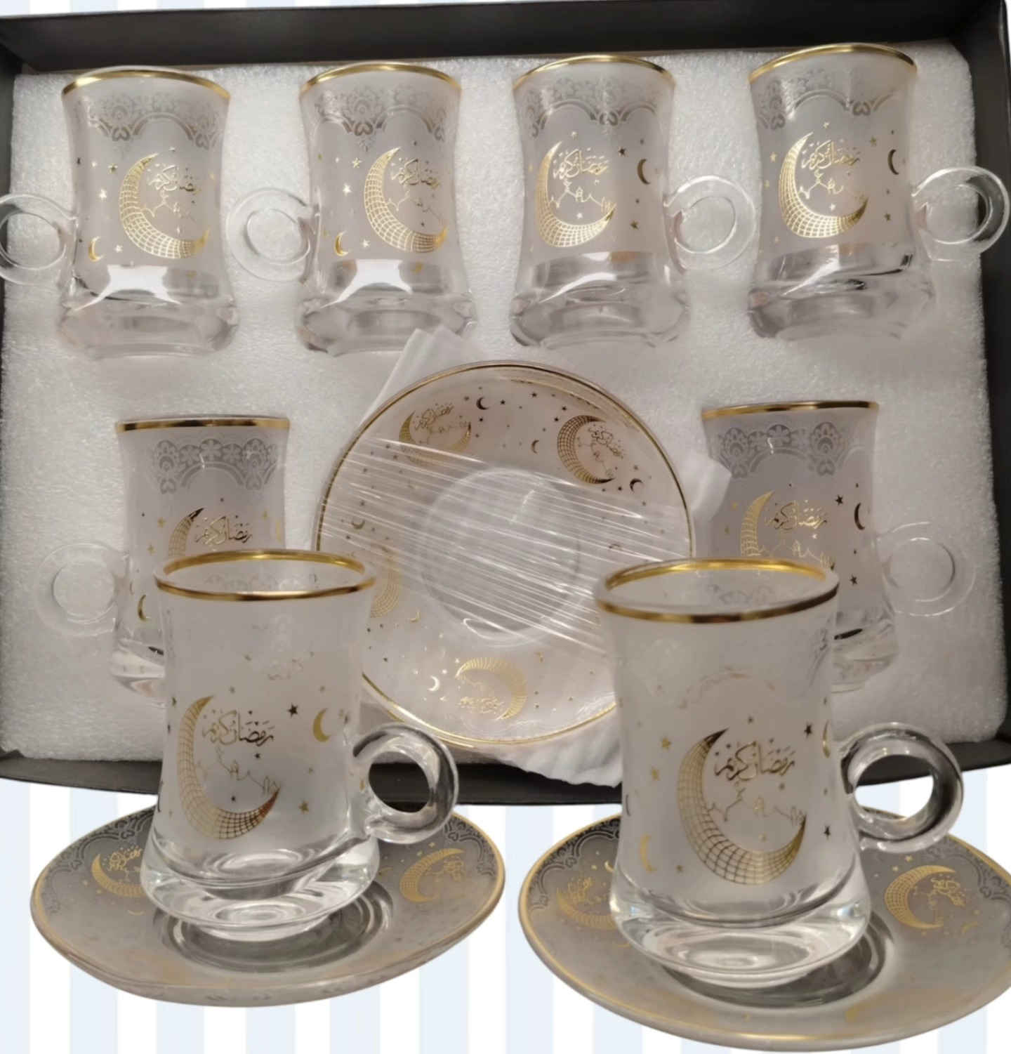 السلام علیکم
سیت استکان بنقشات مختلفه 
سعر السيت 12.000 الف دينار
اكثر من 10 موديلات روعة مذهب
يوجد توصيل بغداد وجميع المحافظات 5 الف
للحجز إرسال الرقم والعنوان أو الاتصال واتساب
*********** على
