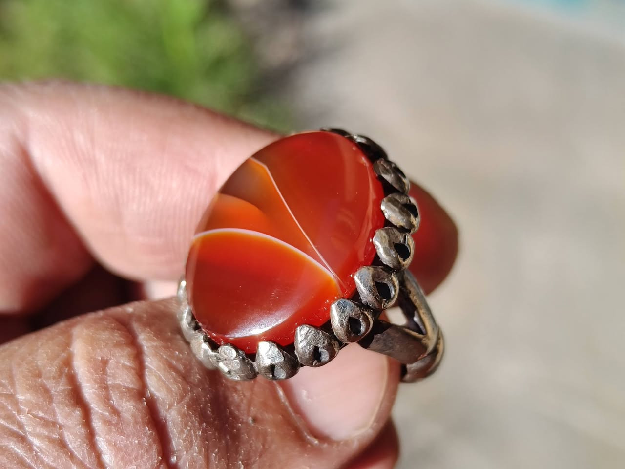 جزع يماني انسي احمر رماني خامه ملكيه نخب اول صياغه تحفه السعر 75 الف للطلب ***********
