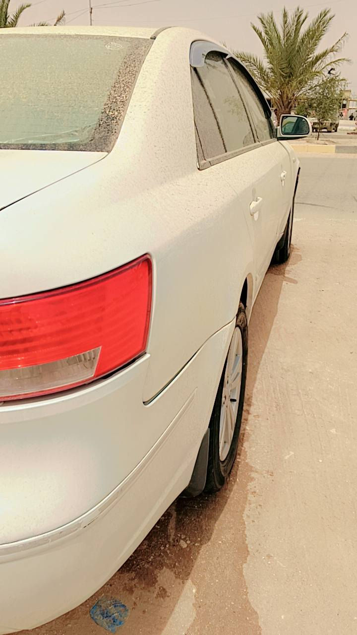 سوناته خليجي
محرك 2400 موديل 2009 رقم بغداد 
تخم تاير جديد تبريد ثلج خير من الله 
اذا اكو مراوس اوبتيما تكسي ميخالف 
السعر 110 وبيه مجال للشراي اتصل ودلل
***********هاتف
