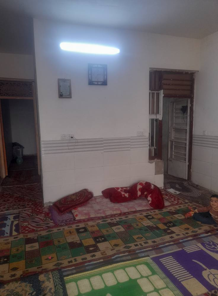 اسلام عليكم. دار البيع مساحة ١٠٠ متر طابو زراعي خدمات كاملة مجاري كهرباء تبليط قرب منطقة ابو رشاد المعوقين اتصل ***********
