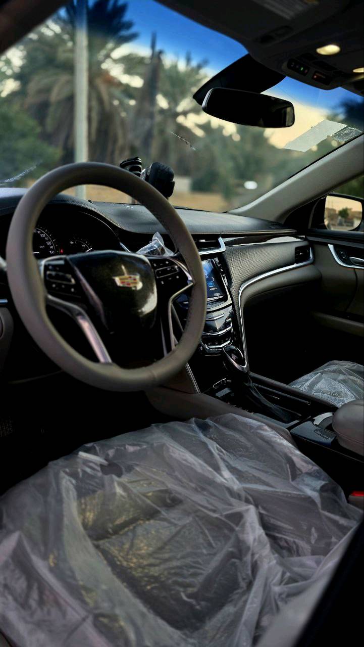 كديلاك 2017 بغداد ب مكينه 6سلندر 3600اسمي فول للاخير
ماشيه ٥٠ مايل
مكفوله من كلشي فقط بارد بيهه
حادثهه من امريكا فقط بنيد مرشوش كلير
تراي زيرو العاجبه يجي ويدلل وهواي مواصفات جناي يعرفهن 