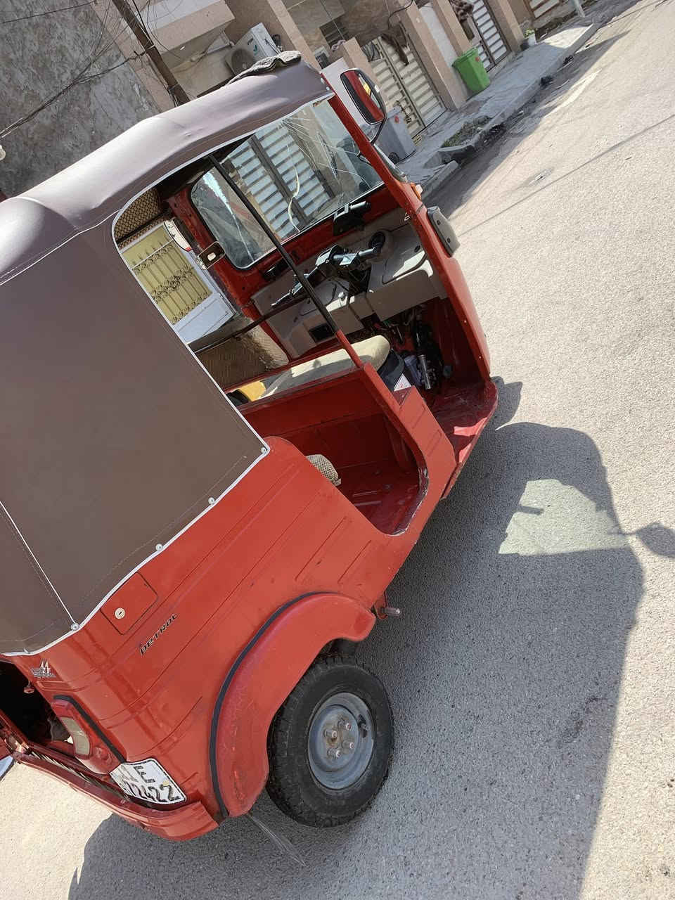 السلام عليكم 🫡 من رخصة الادمن المحترم
اخوان تكتك 🛺 موديل 2018 بشهر ال 12 مرقمه وكشرتها حلوه والمكينه بعد احلا دوس معمره مصبوغه للجماليه ع وضع الشركه مرقمه بسمي شخصيا تحويل ثاني يوم تكتك مال جناي بعد احلا من الصور تجي ًوتشوف بعينك كهربائيات كلها شغاله مكاني الشعب سوق المدينه السعر 5800 وبيها مجال 
هاتف ‭0770 299 2241‬ مامتواجد ع النت اتصل وتدلل مكلف بنشر هاذا رقم صاحبها وشكرا 🥰
