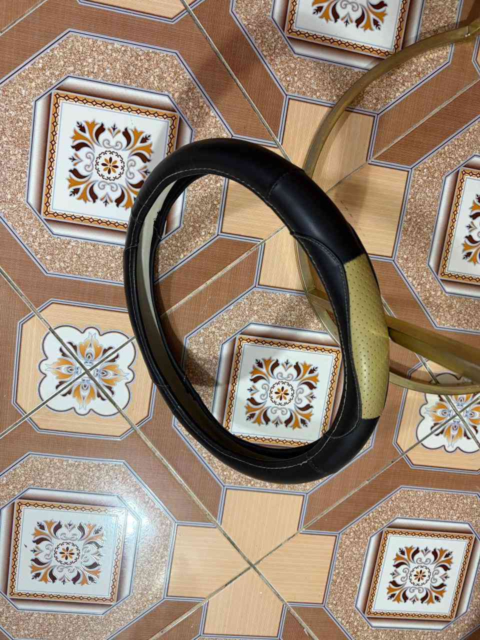 السلام وعليكم 
كاعيات ترهم لكل سيارات وغلاف سترين وفرشة دشبول مال توسان شكل الجديد 21 ل24 كلهن ب25 مودجود توصيل


**إذا كنت صاحب هذا الإعلان وتريد حذفه لأي سبب، رجاءا أرسل رسالة إلى الدعم الفني**