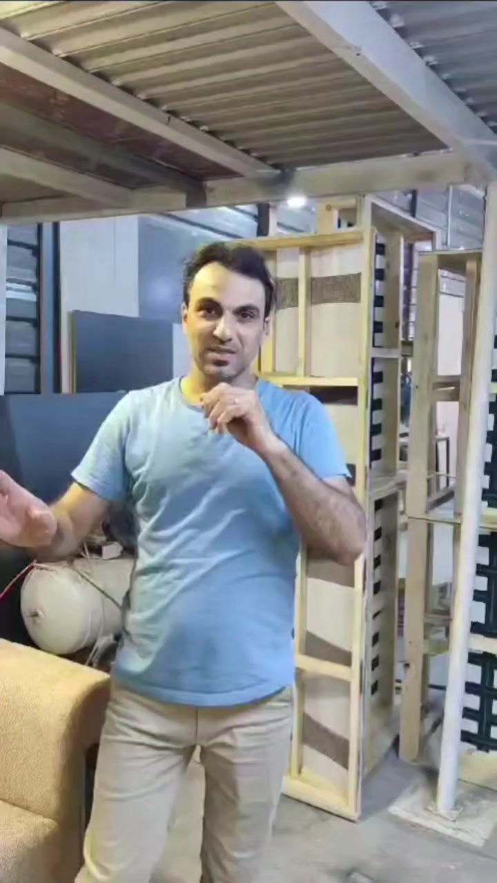 معمل شهرزاد
***********
 بغداد جسر المثنى من ناحيه الكرخ 
شغل توصى درجه اولى وتكمه من ناحيه الخشب والاسفنج والقماش والخياطه ضمان حقيقي للمنتج ...اللون حسب الطلب
