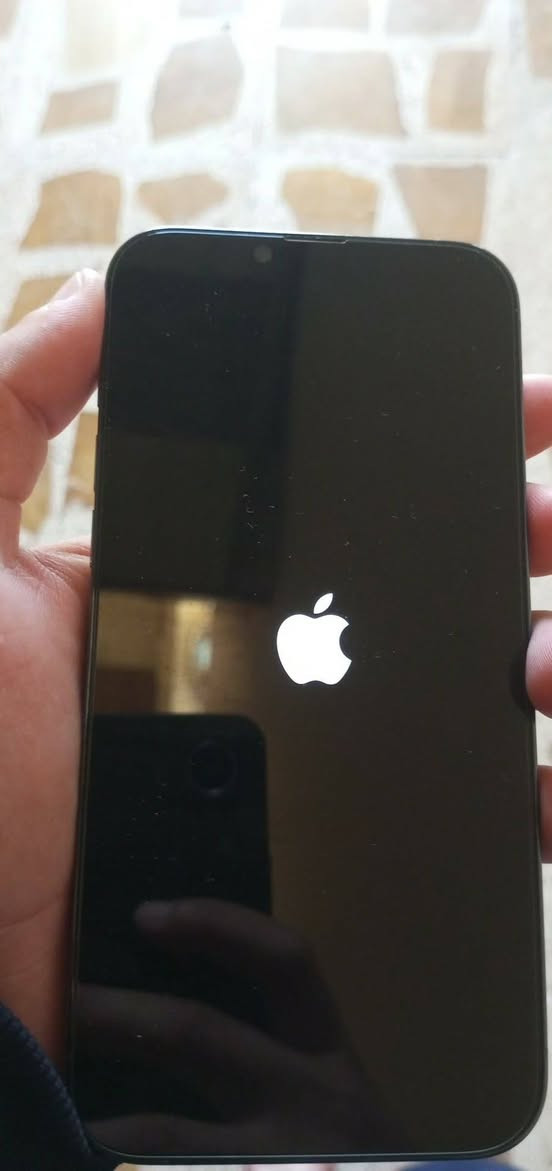 جهاز للبيع جديد بعده ما مستخدم
جهاز 13بر ماكس 
جهاز سويتله حساب اي كلود يدوي وقفل 
ابيعه ع حاله وضمن سرقه او تخطي 
***********
