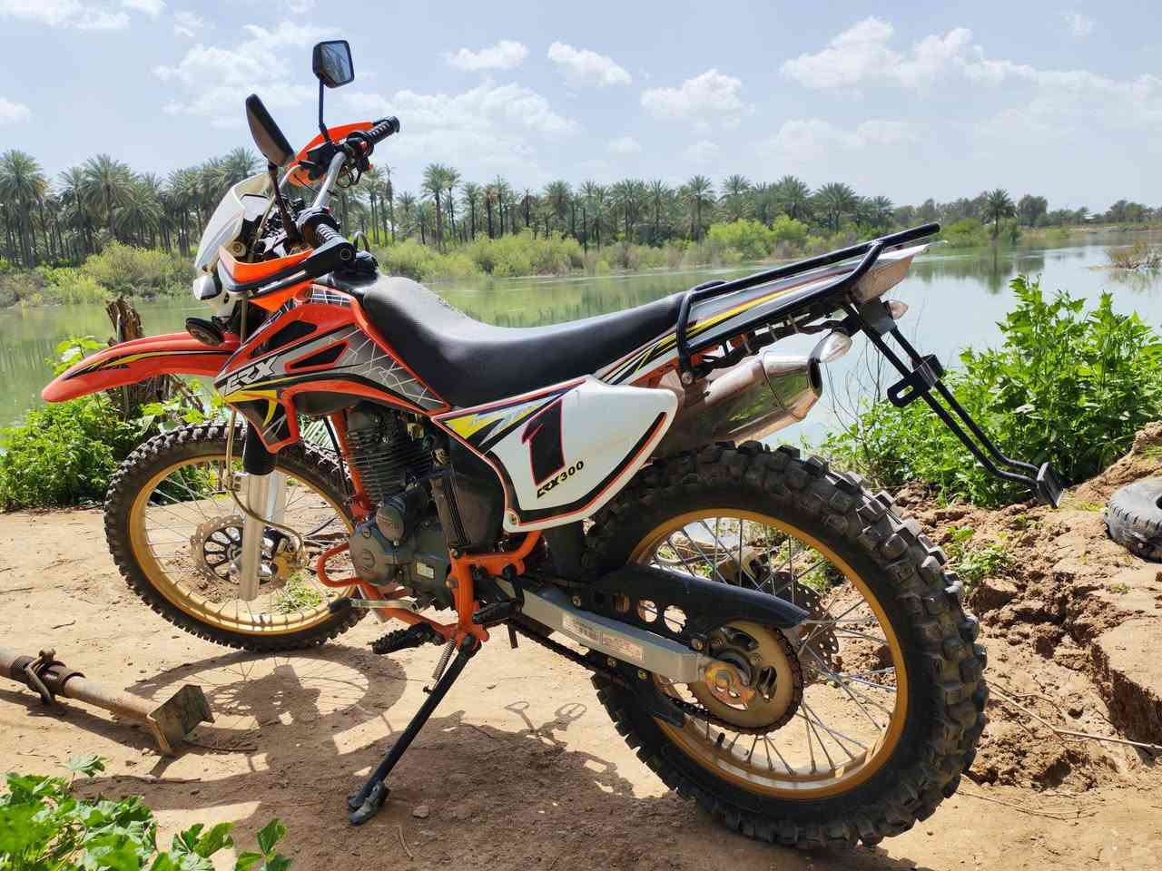 دراجة CRX  300cc للبيع مكانها بعقوبة للاستفسار ***********
