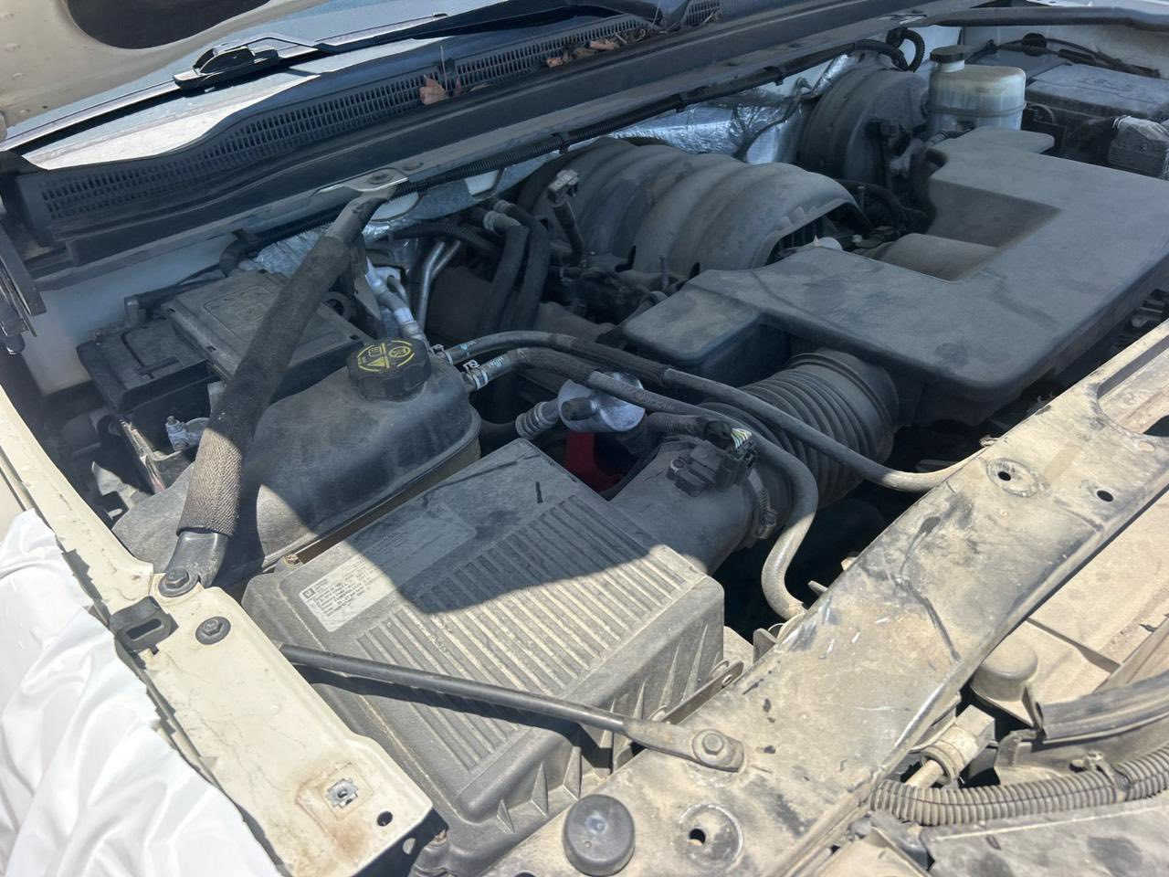 تاهو Ltz2015
لون صدفي 

بدون حادث فقط دعامية

غراضها كامله وياها

للبيع فاتوره بيها رقم حاويه

بسعر مناسب جدا

للاستفسار

***********

***********ميثم الصفار
