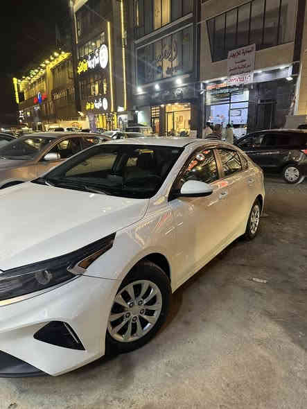 السلام عليكم
فورتي 2022
لون ابيض 
قطعه وحده فقط بس بنيد
ملاحضه السياره ليبل واحد مجرد صبغ البنيد
بدون أيرباك بدون دواخل
ماشيه 75mi
رقم اربيل بأسمي تحويل وكاله 
ثاني يوم
اتصل: ***********
152$
