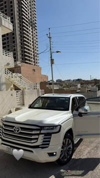 لاندكروز VX • ٢٠٢٢ • رقم بغداد