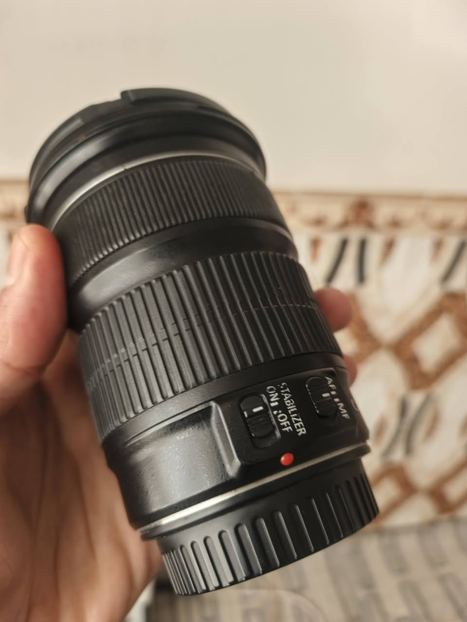 سلام عليكم

عدسة كانون 24 105 الرنك الفضي عدسة كلش نظيفة كامله مثل ما تشوفون 
صورتها صافية كلش 
سعرها 350وبيها مجال  
مكاني كربلاء ***********
