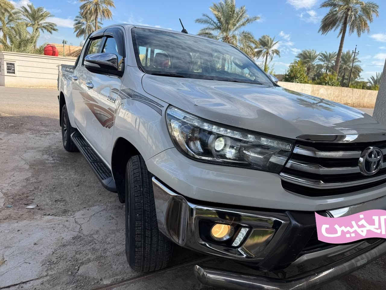 السلام عليكم 
تويوتا هايلوكس سعودي للبيع موديل 2017. الممشى 166km
رقم اربيل دولي   السنويه تسقط ب2029
سياره حلوه ونضيفه بيهه طخات موضحه بالصور 
تخم تاير جديد 
مكان السياره بغداد التاجي 
السعر.  $257. بي مجال بسيط 
للاستفسار 
***********
***********
