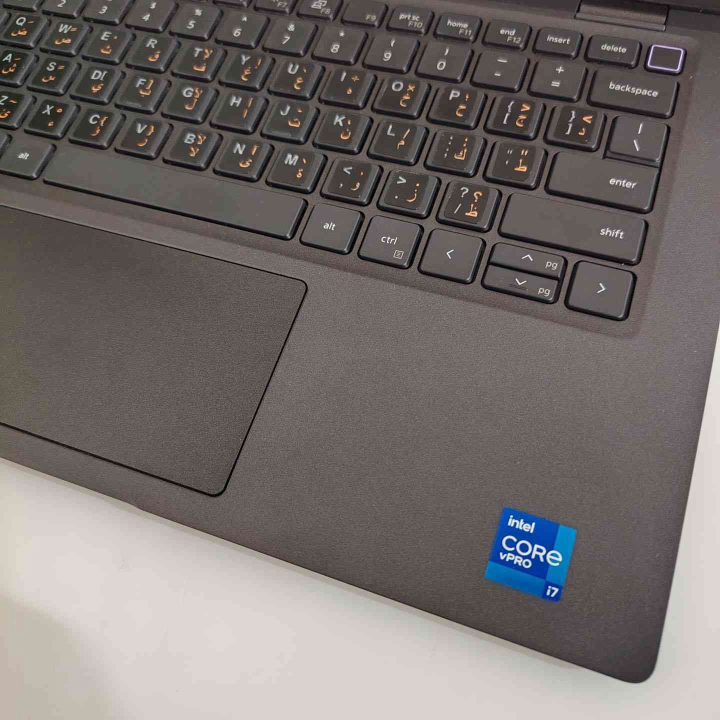 اذا تهمك النحافة وتريد معالج فئة قوية، فهذا اللابتوب إلك 🔥

Dell Latitude 7420
كوراي 7 من الجيل الـ11 فئة G7 القوية

▪️ رام 16GB DDR4 قابل للزيادة
▪️ هارد سريع SSD
▪️ كارت شاشة Intel Iris Xe داخلي 8GB
▪️ شاشة 14 إنج FHD بألوان واقعية ودقة عالية
▪️ كيبورد عربي إنكليزي ستيكر برتقالي مميز
▪️ نحيف وأنيق وخفيف بالحمل

النظافة محترمة جداً ويجي ويا:
شاحن أصلي + حقيبة + ماوس + ماوس باد 🎁

✨ ضمان لابتوبيا الذهبي:
✔️ 10 أيام استبدال بحال وجود أي عطل
✔️ شهر صيانة يدوية
✔️ 3 أشهر تفعيل ويندوز + تنزيل وتفعيل برامج الأوفيس

💰 السعر: 430 ألف
🎓 يوجد تخفيض للطلاب
📩 راسلنا الآن والكمية محدودة

📍 مكتبنا: بغداد - الأمين الثانية - شارع النواب
🕔 أوقات الدوام: من 5 العصر إلى 12 مساءً
📅 متواجدين كل  ايام الاسبوع


**إذا كنت صاحب هذا الإعلان وتريد حذفه لأي سبب، رجاءا أرسل رسالة إلى الدعم الفني**