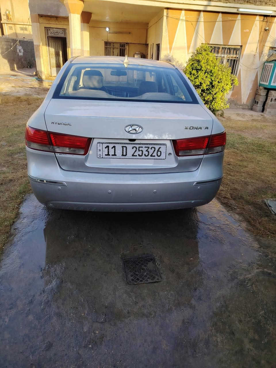 السلام عليكم سوناته 2009 وارد كوري  للبيع مابيه حادثة فقط صبغة اثر جراد وحالين جارده مكينه 2000 صدر جديد كير مكينه خير من الله سعر 90 وبيه مجال قليل مامتواجد عل فيس اتصل عل رقم *********** مكانه بابل جبله
