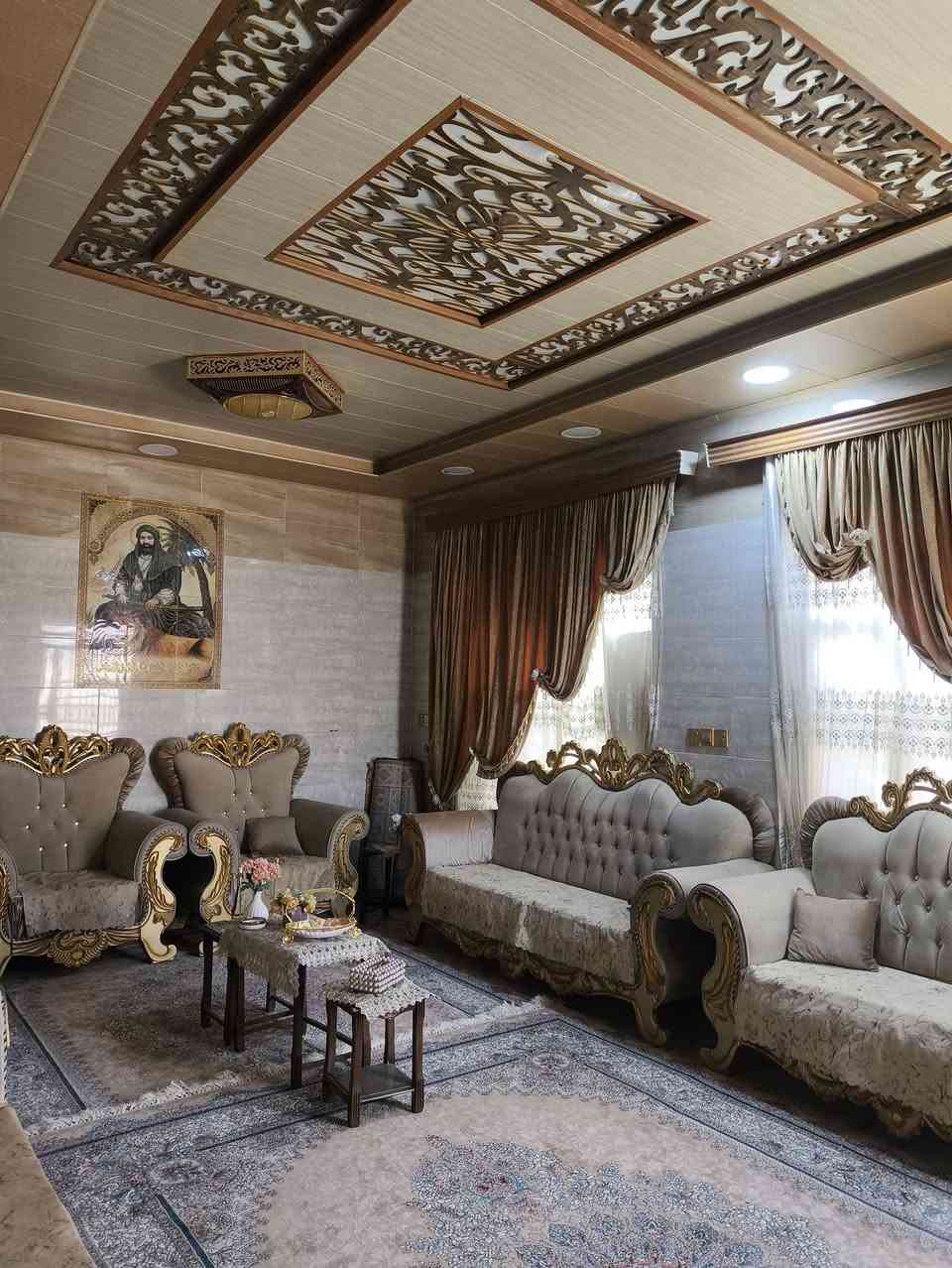 بيت للبيع طابو صرف نهاية حي الشريف الرضي مساحته 250 عكاده غرفتين نوم واستقبال وصاله ومطبخ للاستفسار الاتصال  اواتساب ***********
