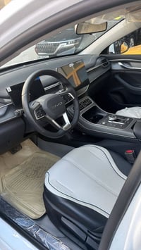 بي واي دي ديسترويت ماشية ١٦٠٠ يعني زيرو  فول سيارة رقم تلفون ٠٧٧٤٩٨٧٦١...