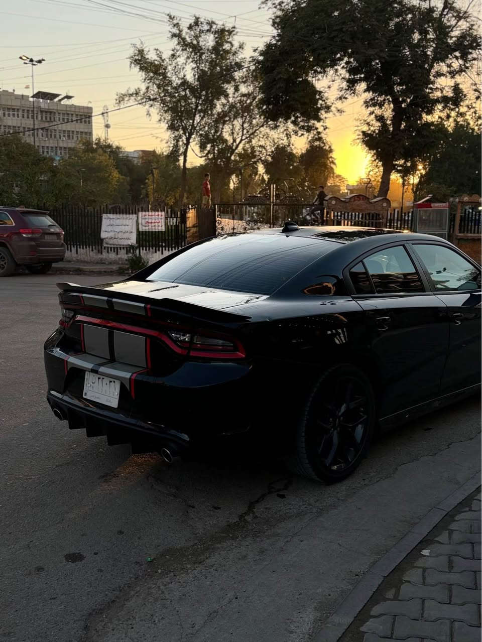 سلام عليكم شباب
جارجر v6
2022موديل
سياره ماشيه ٢٢ 
حادثها بابين صفحه السياق 
بيها بارد على كد شبر بزاويه مال قماره
سياره جديده كلشش 
كير مكينه كفاله 
ايرباك فقط برده
بجم كبس 
صندوك كبس
ستخدام شخصي
اي نقص ما بيها
حداديه كلها جديده
تخم تاير جديد
اي نقص ماكو
بسمي تحويل مباشر
سعرها ٢٢٠ وبيها مجال
مكاني بغداد وزيريه 
تواصل
*********** بغداد, العراق
