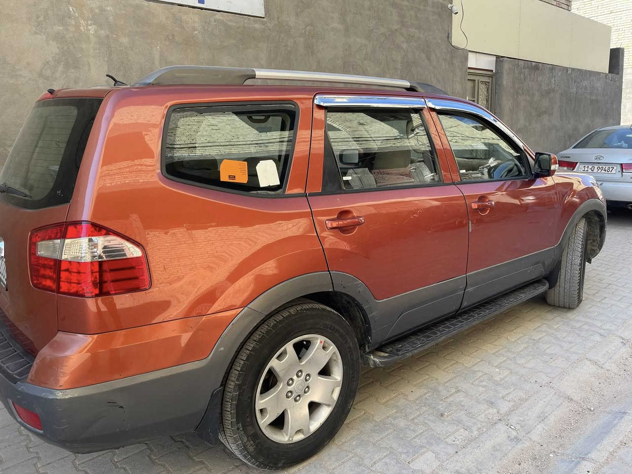 السلام عليكم للبيع موهافي  2009 خليجي
السيارة مكفولة من الصبغ عدى الدعامية الامامية 
وبيها بارد باب السائق فقط
محرك وكير وصدر مكفولة والصدر جديد امامي خلفي 
تبريد وتدفئة شغاله ومكفوله  
3 قطع تبريد 
فتحة سقف
كشن السائق كهرباء 
الجنطة شفط كهربائي 
دفع رباعي 
شاشة اندرويد
كاميرا خلفيه 
مرايه الداخليه كهرباء 
مري الجوانب شفط 

سنوية لسنة 2028 السيارة بأسمي السعر 125 وبيها مجال بسيط 
العنوان بغداد الشعلة 
للتواصل : ***********
