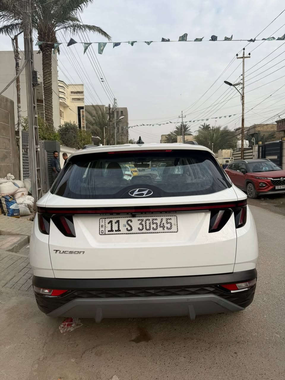 توسان 2024 خليجي
ضمان شركة الاولى بعدها بلضمان 
ماشية 16فقط 
جديدة كلش مكفولة 
رايدها ب218$ وبيها مجال حك الجية 
رقم بغداد باسمي شخصياً
مكاني بغداد البلديات ***********
