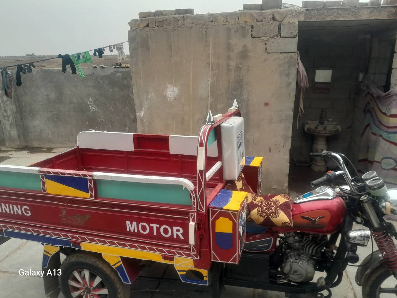 سلام عليكم ستوته للبيع موديل 2014 ستوته مصبوقه عام سعر مليون و200 وبيها مجال مكانها ديوانيه عفك ***********
