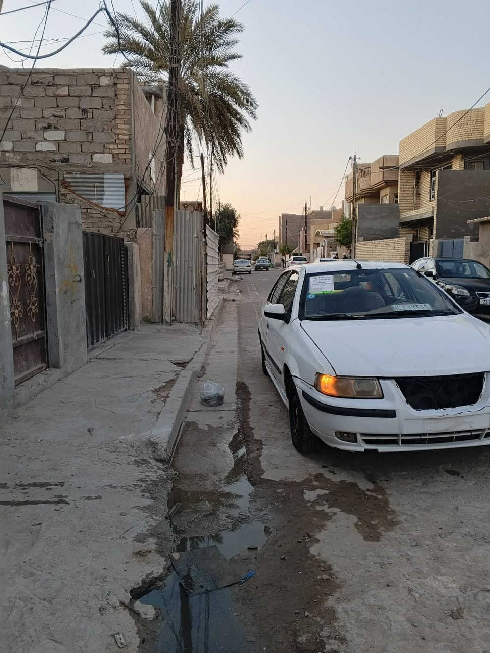 السلام عليكم سياره سمند 2010 سياره كلش حلوه صدر امامي خلفي جدد لبارحه شادهن بولبرنات 4 جدد تخم تاير جديد برجستون ياباني منضومه زنون بس الهلالات ممعمرهن السياره ضريتها من وره ومعمره رقم ذي قار مشروع وطني وين متريد احولك كير فرنسي مكينه حلوه تبريد شغال مراوح كولف سستم سماعات بيئم مكاني بغداد البياع حي المواصلات رقمي ***********
