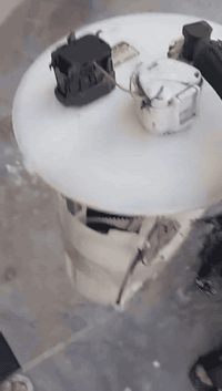 السلام عليكم ورحمة الله 
توفرت قواعد فيت بم مستخدم اصلي حاوية وارد امريكي تعمل بالنزين فقط ثلاث خطوط لسيارات هايلندر حجم ال١محرك 3.5  من موديل 2020 إلى موديل 2023 
قواعد فيت بم مستخدم اصلي حاوية وارد امريكي  لسيارات الهايلندر الهايبرد موديل 2020الى 2024 محرك 2500 
قواعد فيت بم هايلندر مستخدم اصلي حاوية من موديل 2016 إلى 2019
قواعد فيت بم مستخدم اصلي حاوية هايلندر من موديل 2004 إلى 2009
كنترول تحكم جام منشأ تايلندي 
شريط استيرن منشأ تايلندي 

يوجد فيت بم  خطين وثلاث خطوط هايلندر لجميع الفئات دينسو اصلي مؤسسة مستخدم 
فلاتر أصلية نسيجي مستخدم  بنسبة نظافة 95%

العنوان بغداد الحبيبية قرب ساحة الحمزة 
للاتصال ***********
يوجد بيع بالجملة لاصحاب الورش والمحلات
