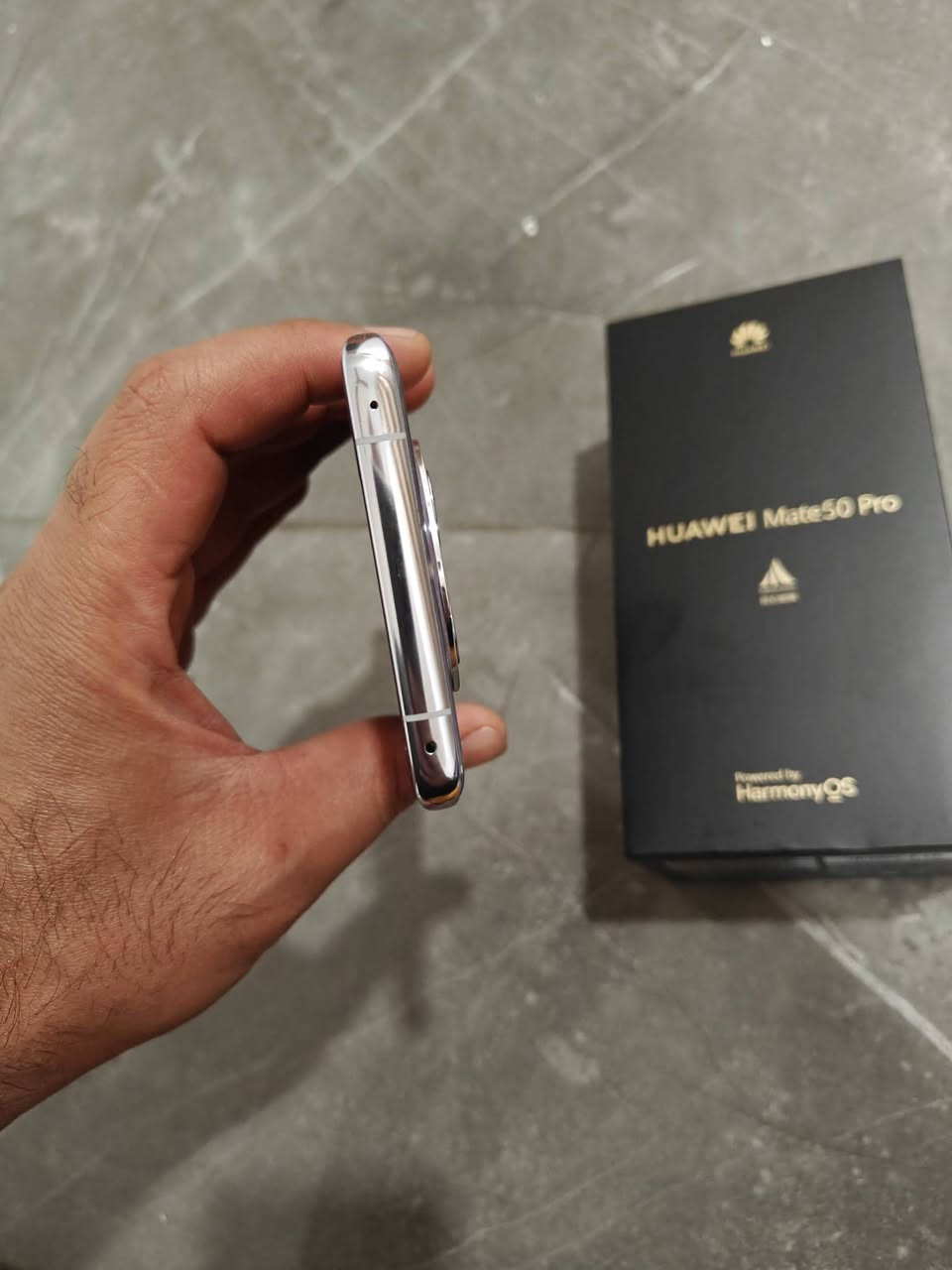 هواوي ميت 50 برو 
جهاز نضيف 
اذكره 256..8
نظام هارموني  دبل شريحه يدعم تسجيل مكالمات تلقائي
ملحقات فقط جهاز و كارتون نقص شاحنة 
سعر 370 الف 
متوفر توصيل


**إذا كنت صاحب هذا الإعلان وتريد حذفه لأي سبب، رجاءا أرسل رسالة إلى الدعم الفني**