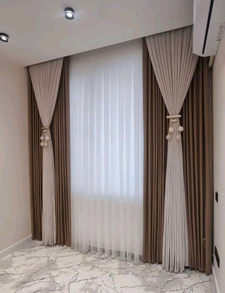 بسم الله  وعلى بركه الله والسلام عليكم واخوتي الطيبين ومتابعين مكتب ابو سيف الديكورات المنزليه الحديثه تم ان شاءالله عمل ديكورات مختلف بالنظام الخليجي من قبل تصاميم مكتب ابو سيف وكذالك يتوفر اكثر من تصاميم داخل المكتب  وكذالك قماش درجه ممتازه وبسعار مناسبه ان شاءالله أعمالنا مستمره بخدمتكم بكل ماهو جديد وحديث يتم التواصل والحجز عن طريق رقم واتساب المكتب *********** موقع المكتب ناحيه الكرابله قرب أسواق الخضر التجاريه وتحياتي الكم اخوكم سيف مهندس الديكورات المنزليه الحديثه
