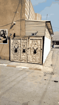 السلام عليكم بيت  مساحة 80متر صب مسلح زراعي مكاتبه الشعب الجمعيات خلف السده فتحه عمار ابو الدهن منطقه تبليط ماء مجاري السعر ***********
