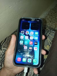 آيفون ١١ • مساحة ٦٤ • فيس ايدي متوقف